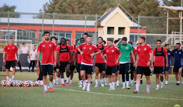 SON DAKİKA | Burak Yılmaz, Süper Lig'e geri döndü