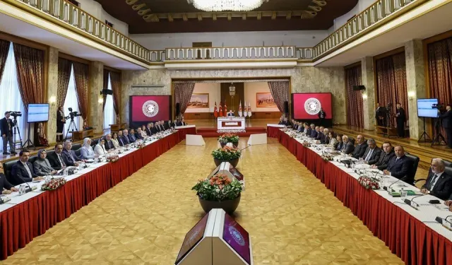 TBMM’de ‘Terörsüz Türkiye’ süreci başladı: Kurtulmuş’tan tarihi mesaj