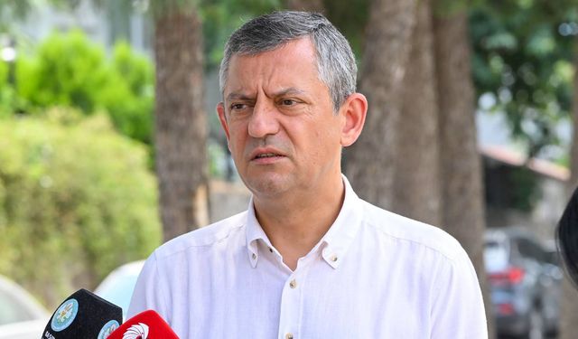 Özgür Özel'den TUSAŞ’a ziyaret: Burası Türkiye’nin gözbebeği