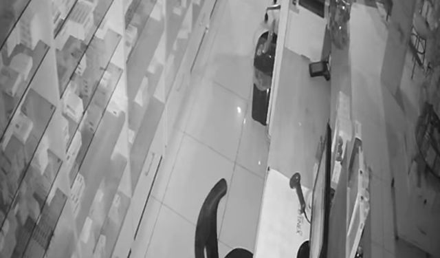 Sındırgı depremi kamerada