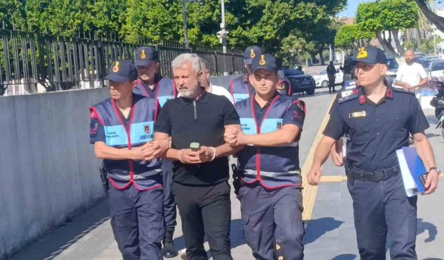 Eski Manavgat Belediye Başkanı Şükrü Sözen adliyeye sevk edildi