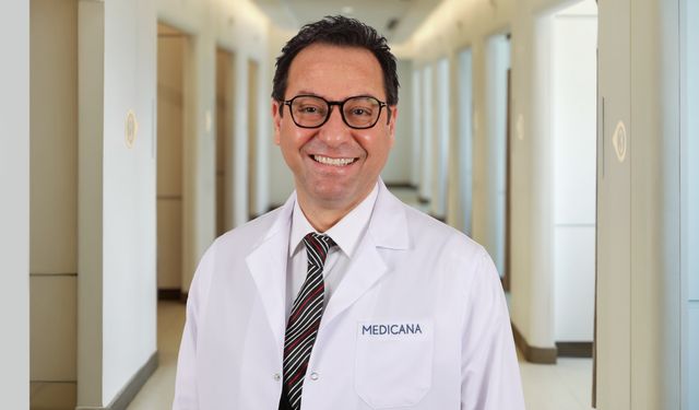 Geçmeyen öksürüğe dikkat, reflü belirtisi olabilir