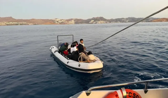 Bodrum Açıklarında 17 Düzensiz Göçmen Yakalandı