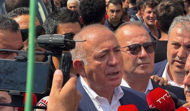 Gürsel Tekin polis eşliğinde binaya girdi!