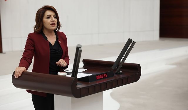 CHP’nin deprem konutları önergesine bakanlıktan yanıt