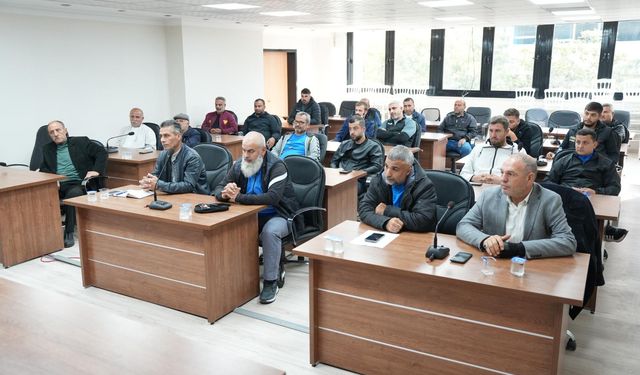 Başkan Akın amatör spor gruplarıyla bir arada