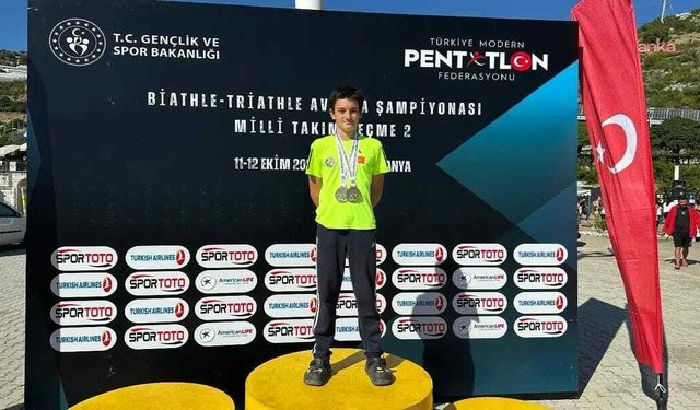 Kerem Batur Genç’ten çifte Türkiye şampiyonluğu!