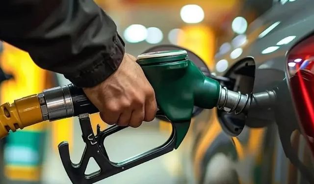 Benzin ve motorine büyük zam geliyor!