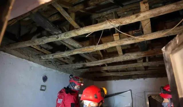 Denizli’de tavan çöktü, ev mühürlendi