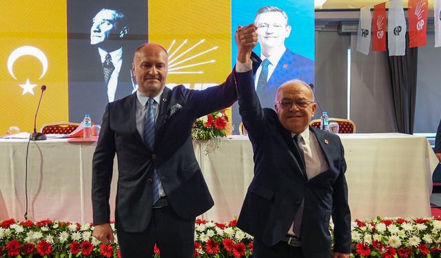 Aydın'da CHP İl Başkanı yeniden Hikmet Saatçı