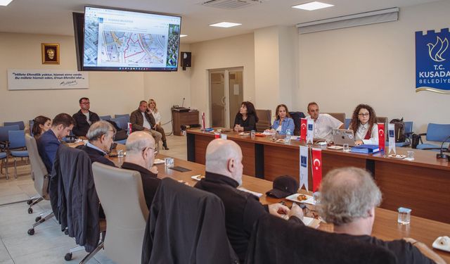 Kuşadası Belediyesi'nden yeni hizmet binası kompleksi