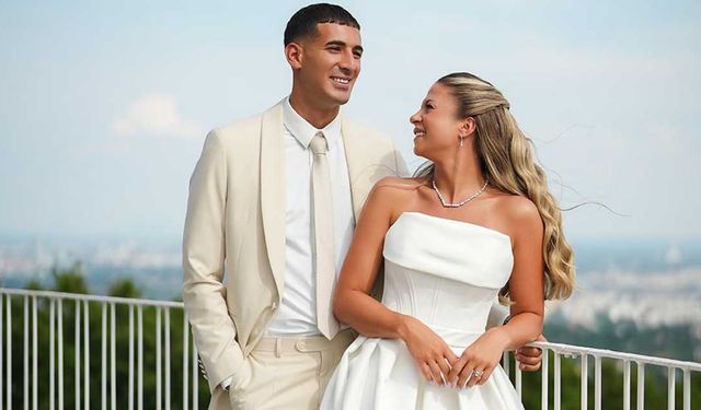 Mert Müldür’den romantik adım: Nişanlandı