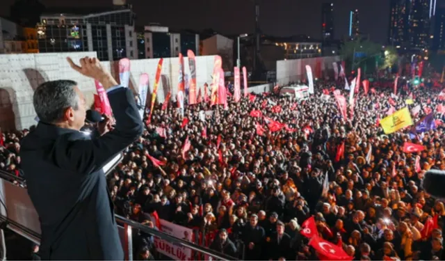 CHP'nin Ümraniye mitingi başladı...