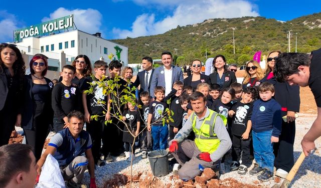 Bodrum’da çocuklar doğaya dokundu