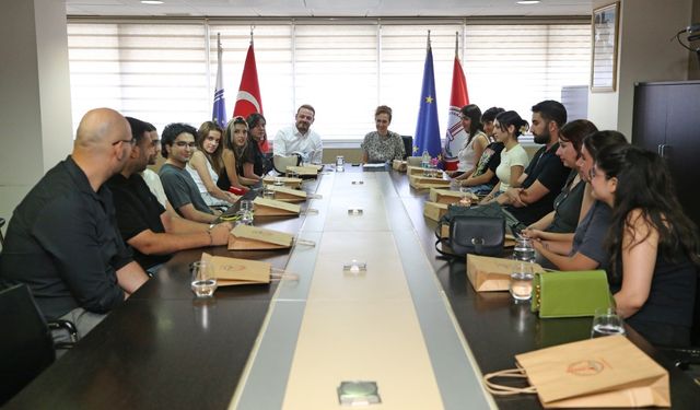 Karşıyaka’nın Filizleri projesiyle burs desteği