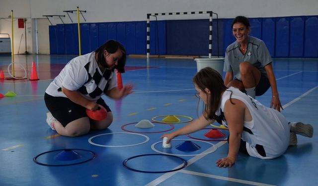 Çeşme Belediyesi'nden özel gereksinimli çocuklara engelsiz spor eğitimleri