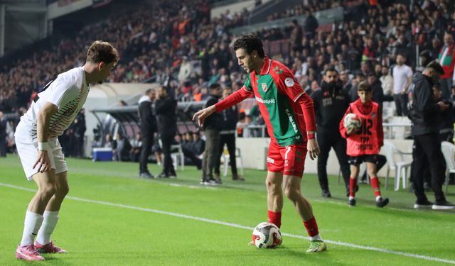 Karşıyaka evinde 3 puanın sahibi oldu