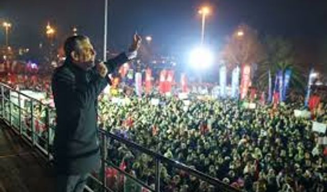 CHP'nin yeni mitingi Sultangazi'de başladı