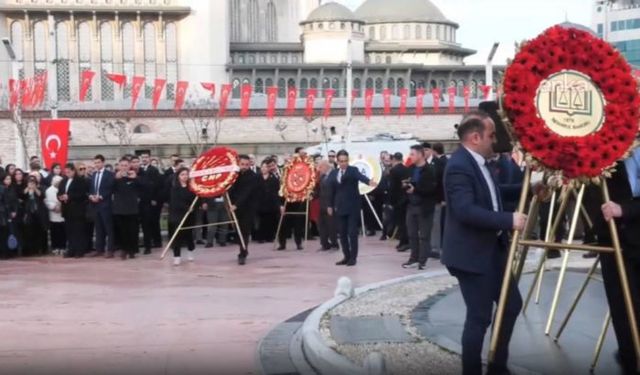 10 Kasım Töreninde dikkat çeken detay: AKP çelenk bırakmadı