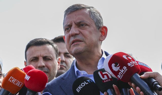 Özel, Silivri’de İmamoğlu ile bir araya geldi