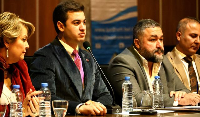 2025 Yılının Son Muhtarlar Toplantısı Gerçekleşti