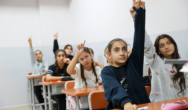 Buca’dan ücretsiz eğitim seferberliği