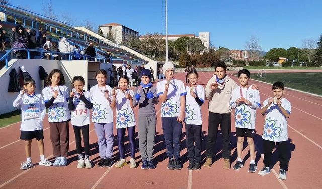 Büyükşehir atletlerinden 27 Aralık büyük Atatürk Koşusu’nda madalya yağmuru