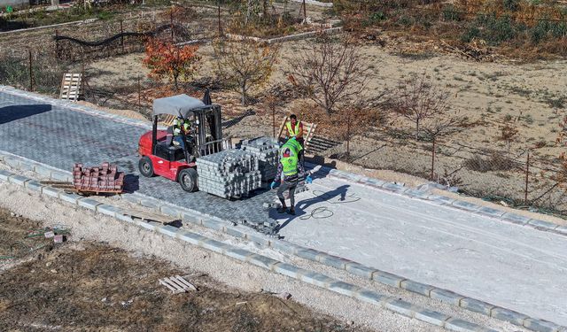 Denizli Büyükşehir’den Çivril’e dev parke projesi