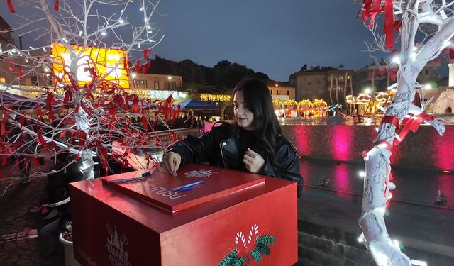 Yeni yıl dilekleri Marmaris'te buluştu