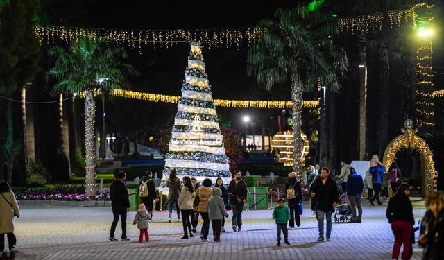 İzmir 2026'ya ışıl ışıl giriyor