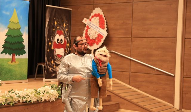 Başkan Yetişkin,ara tatilde çocukları tiyatroyla buluşturuyor