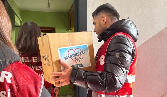 Efeler’de dayanışma büyüyor