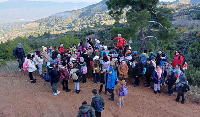 TURBELDAK 70 öğrenciyi doğayla buluşturdu