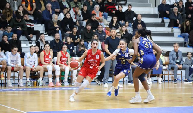 Turgutlu Belediyesi kadın basketbol takımı federasyon kupası'nda