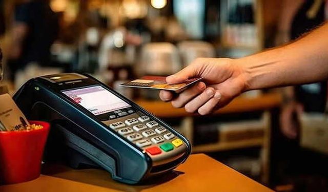 Temassız ödeme limiti bugün 2 bin 500 liraya çıkıyor