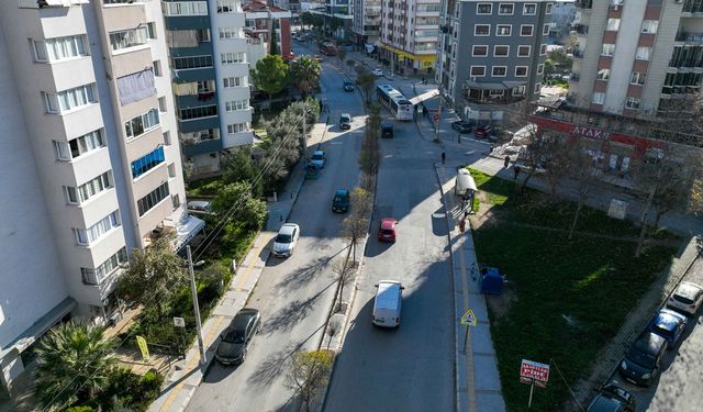 Buca’da çevre düzenlemesi: Refüjler yenileniyor