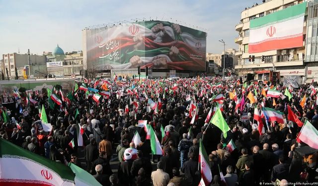 İran’daki protestolarda bilanço ağırlaşıyor!