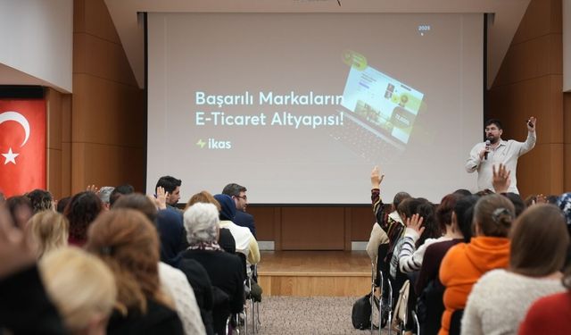 Denizli Büyükşehir’den kadınlara dijital güç eğitimi