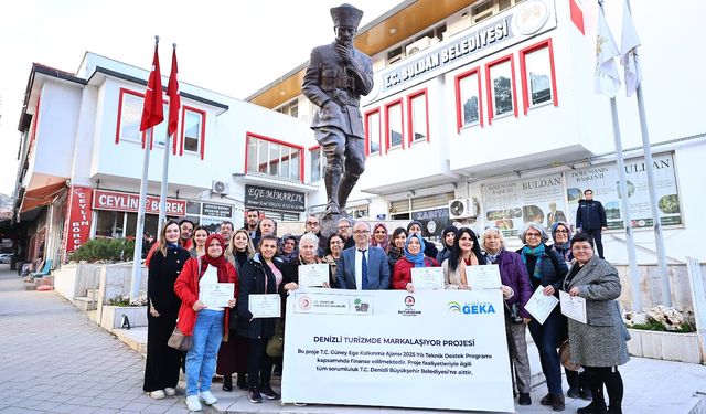 Denizli Büyükşehir’den esnafa markalaşma desteği