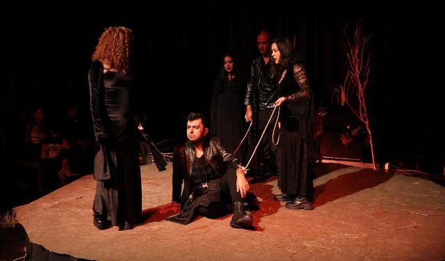 Merkezefendi Kent Tiyatrosu'nun ocak ayı oyun takvimi açıklandı