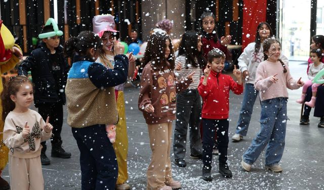 Merkezefendi'de karne şenliği çocukların neşesiyle tamamlandı