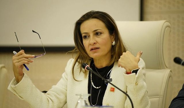 Başkan Özalper'den gündeme bomba gibi düşen fotoğrafa açıklama