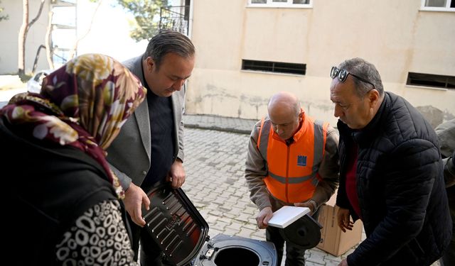 Kuşadası'nda evler ve yürekler dayanışma ile ısınıyor