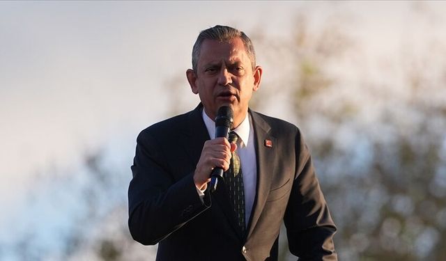 Özgür Özel: "Osmanlı tokadı atacaklardı, demokrasi tokadı yediler"