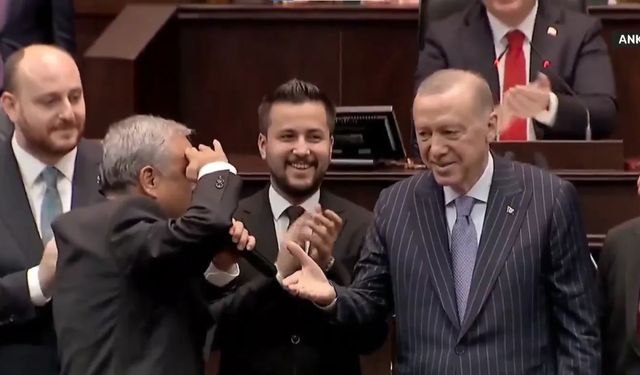 Eski CHP'liden Erdoğan'a topuk selamı