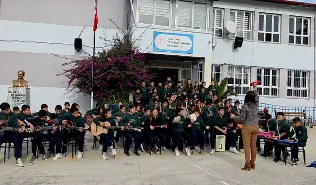 Hataylı öğrencilerden Başkan Çavuşoğlu’na duygu yüklü mesaj