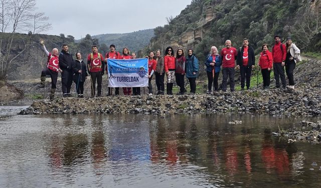 TURBELDAK doğa yürüyüşlerine Adala'da devam etti