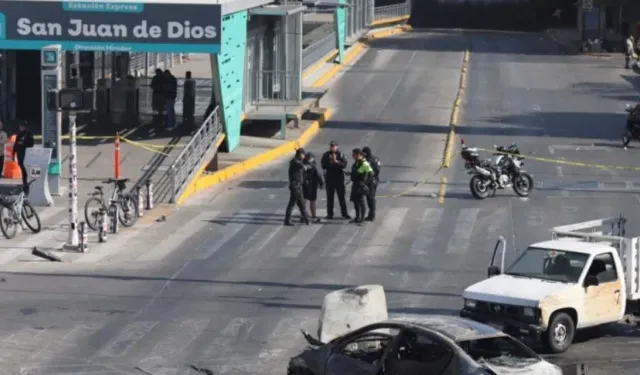 Meksika karıştı! Cüneyt Özdemir mahsur kaldı