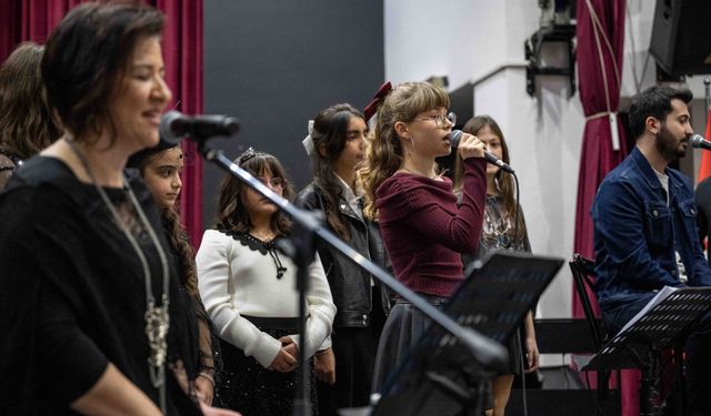 Efsane notalar Bornova'da yankılandı