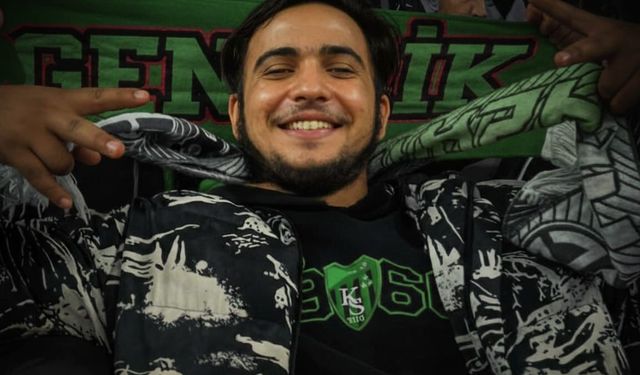 Tribünden düşen genç taraftar hayatını kaybetti